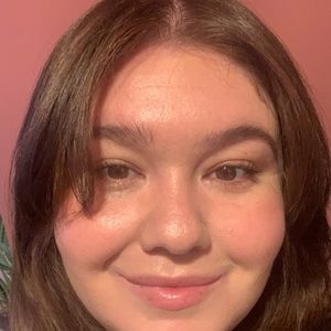 Meet your Posher, Yvette
